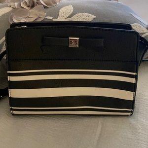 NINE WEST - black & white - crossbody bag